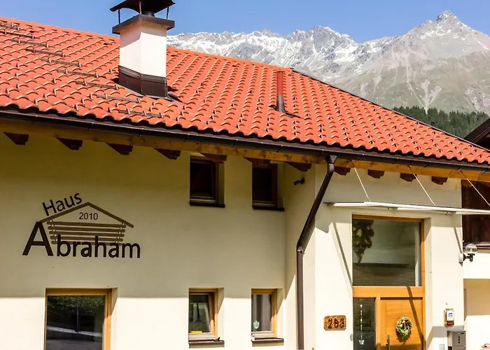 Daire Abraham Nauders