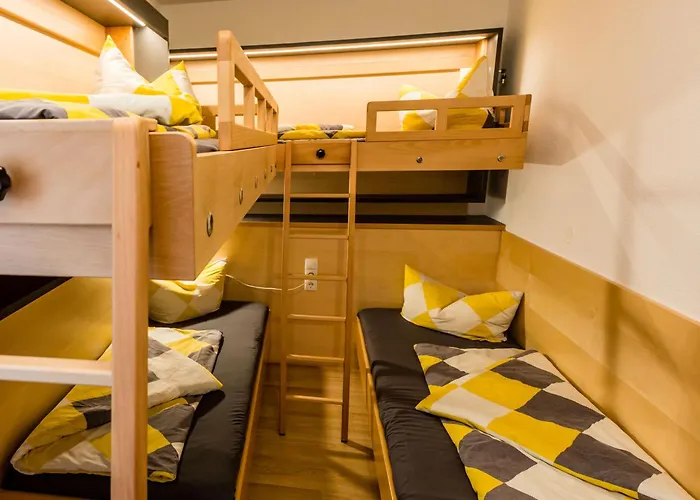 Abraham Daire Nauders